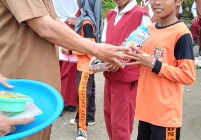 Pembagian Hadiah Lomba 