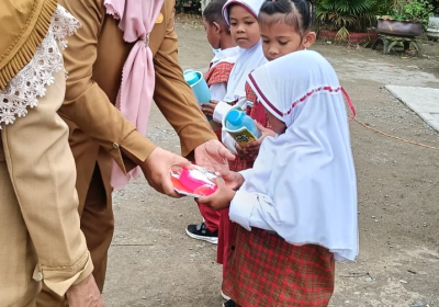 Pembagian Hadiah Lomba 